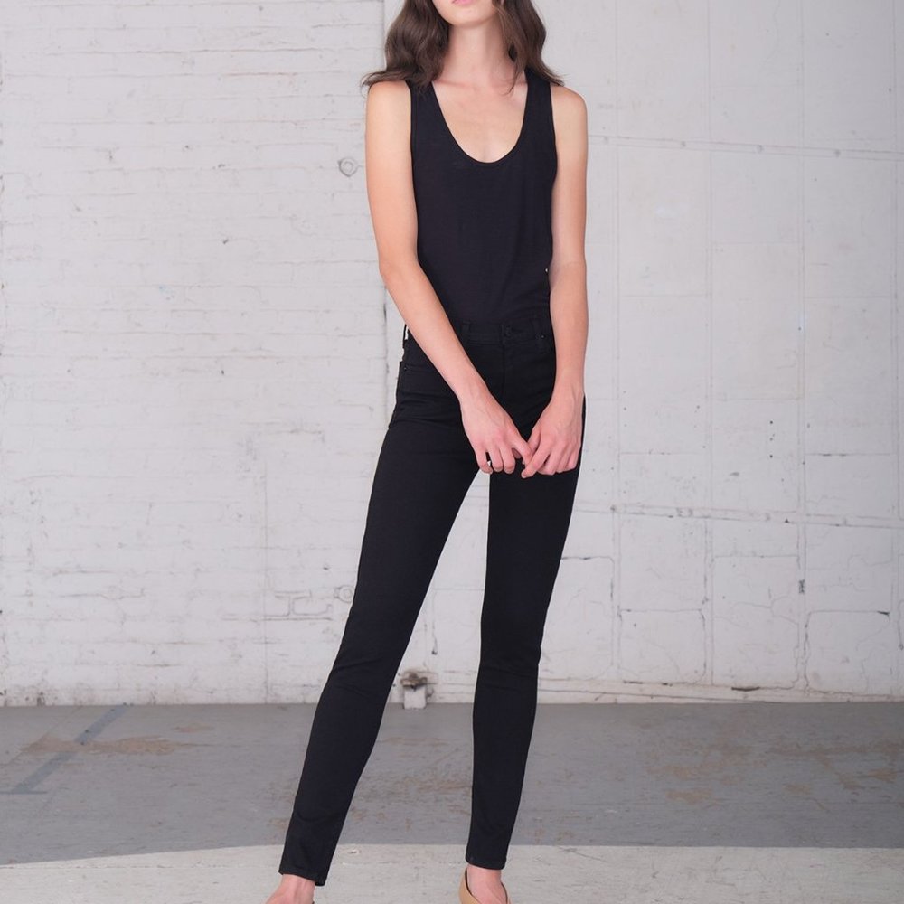 Melrose Black Racerback Tank - Picture 3 of 3